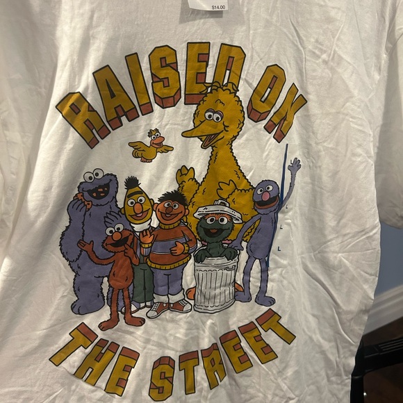 Sesame Street “Raised on the Street” Graphic Tee NWT - Picture 2 of 4